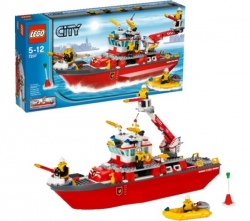 LEGO City - Feuerwehrboot - 7207 + City - Feuerwehrlschzug - 7239 + City - Feuerwehr Pick Up und sein Anhnger - 7942 