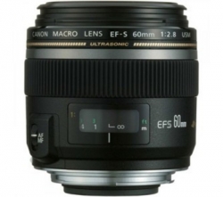 CANON + Objektiv EF-S 60/2.8 Macro USM + UV-Filter 52mm 